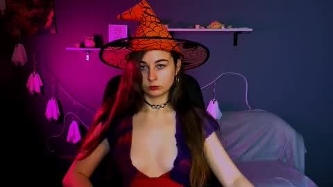Snapshot of miriam_crazy chatting on October 26, 8:04 pm miriam_crazy online show from October 26, 8:04 pm