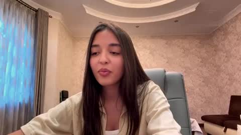 Mila online show from August 1, 12:26 pm