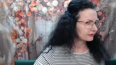 Miroslava Happi online show from April 17, 5:54 am