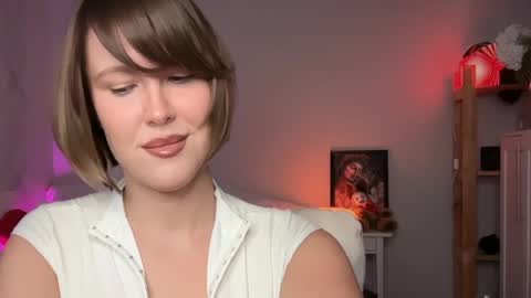 Shelley online show from May 28, 6:54 am