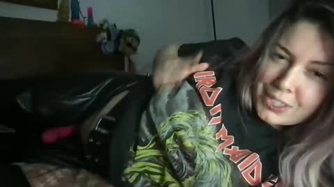 MisoHorny aka Goddess Sahara online show from December 14, 9:24 pm