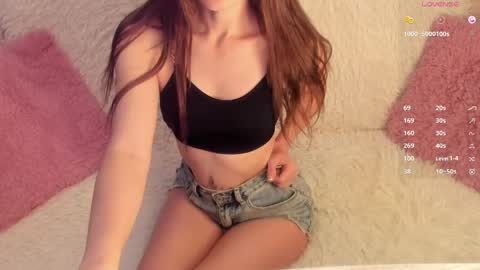 Snapshot of mis_brandy chatting on April 29, 2:59 am Alexa online show from April 29, 2:59 am