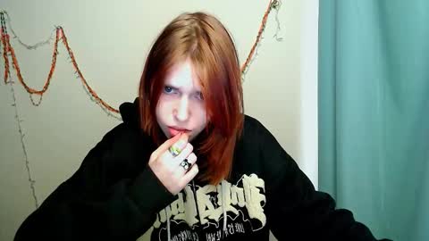 misaki_chan_ online show from February 2, 10:52 pm