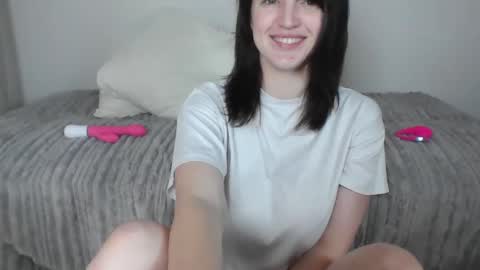 Elora online show from February 11, 6:29 am