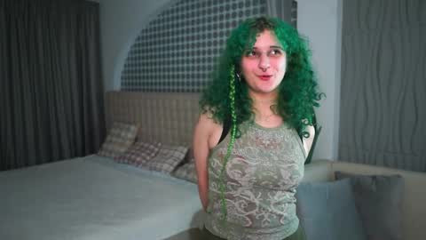 Kate online show from April 29, 5:30 pm