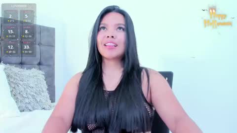 miss_aitana_ online show from October 9, 1:09 pm