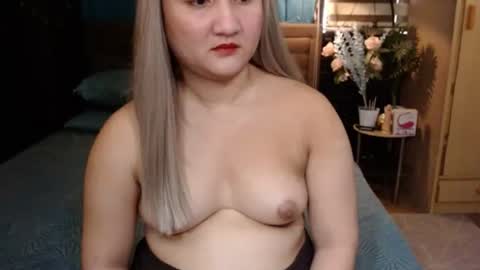 miss angelic15 online show from October 19, 12:33 am