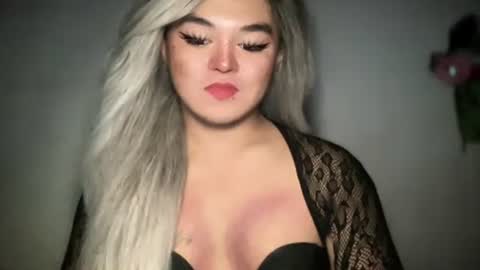 Snapshot of miss_anita_69x chatting on February 23, 8:33 am Anita online show from February 23, 8:33 am