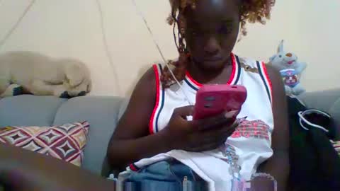 miss_atitude online show from October 10, 5:39 am