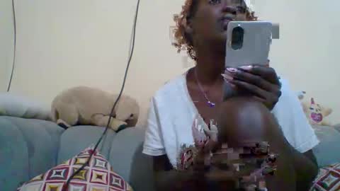 miss_atitude online show from October 14, 4:30 pm