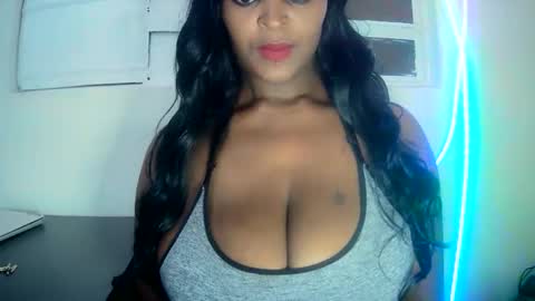 spicey online show from June 1, 8:16 am