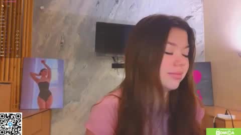 Snapshot of miss_bubbles chatting on February 1, 12:42 am Sandy online show from February 1, 12:42 am