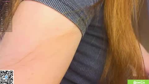 Snapshot of miss_bubbles chatting on February 22, 12:45 am Sandy online show from February 22, 12:45 am