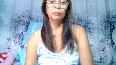 miss_capricorn online show from February 1, 5:22 pm