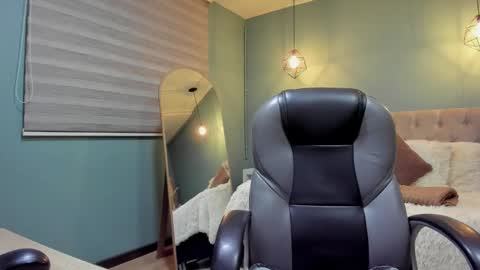 Cataleya online show from February 28, 11:22 am