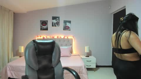 Snapshot of miss_cataleya__ chatting on May 30, 11:40 am Cataleya online show from May 30, 11:40 am