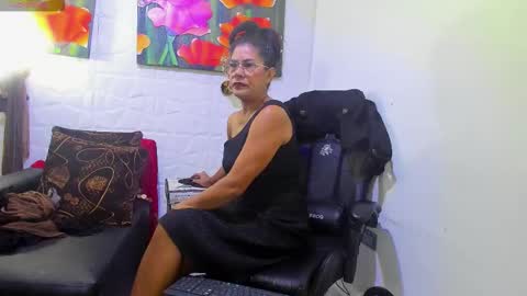 Clare PocaHose online show from February 9, 2:04 am