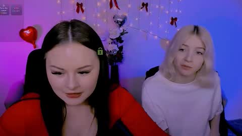 miss_courtney online show from March 23, 9:46 am