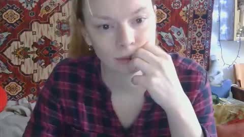 Elis online show from April 9, 11:04 am