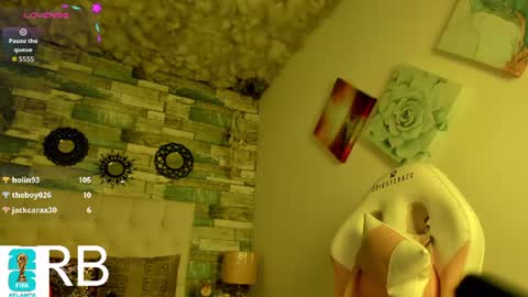 Snapshot of miss_evans_ chatting on July 8, 7:57 am miss_evans_ online show from July 8, 7:57 am
