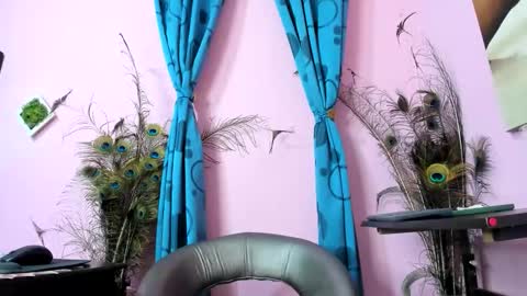 Snapshot of miss_flora chatting on October 22, 10:26 am Monica Patricia online show from October 22, 10:26 am