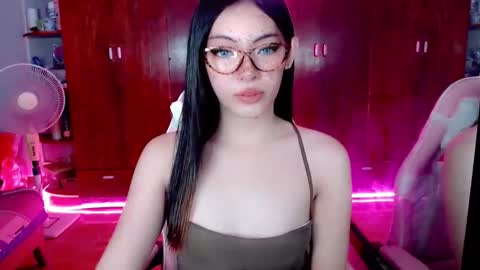 miss_hornydoll online show from October 18, 7:53 am