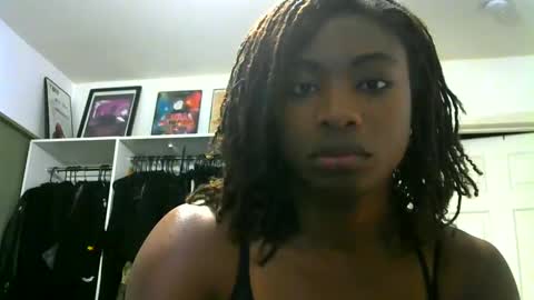 Miss Ivory online show from April 13, 8:25 pm