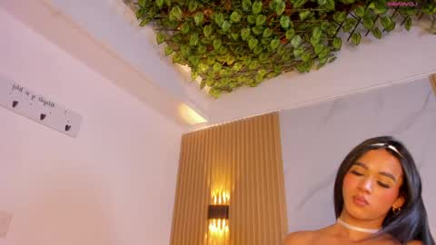 Snapshot of miss_khalifadoll chatting on May 23, 4:50 am miss_khalifadoll online show from May 23, 4:50 am