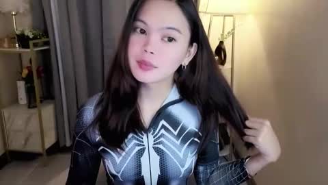 Snapshot of miss_kyrstyn chatting on April 17, 4:32 pm miss_kyrstyn online show from April 17, 4:32 pm