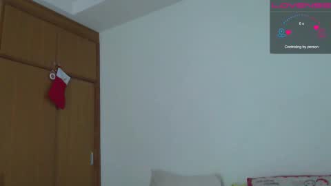 miss_lanalion online show from December 17, 5:35 am