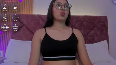 Snapshot of miss_lexy_ chatting on May 5, 8:06 pm lexy online show from May 5, 8:06 pm