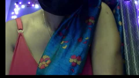 Mahi online show from March 28, 3:22 pm