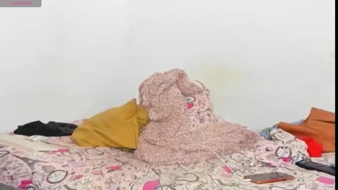 Snapshot of miss_mestiza chatting on April 15, 7:58 pm Ashley online show from April 15, 7:58 pm