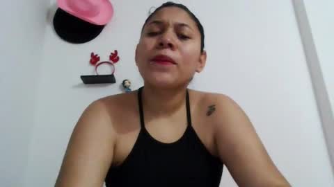 Snapshot of miss_rose1 chatting on February 21, 3:13 pm ROS online show from February 21, 3:13 pm