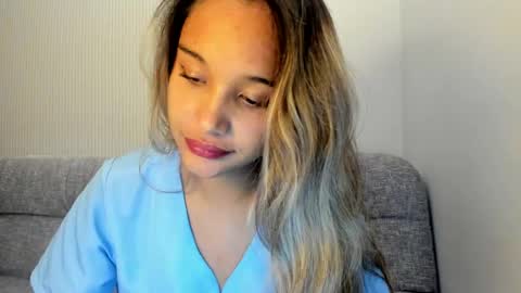 Snapshot of miss_taniac chatting on April 29, 2:04 am Miss Taniac online show from April 29, 2:04 am