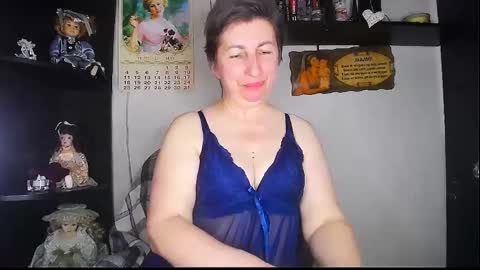 Snapshot of miss_tasha_kom chatting on May 14, 6:20 am miss_tasha_kom online show from May 14, 6:20 am