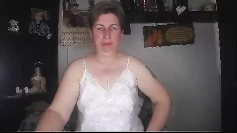 Snapshot of miss_tasha_kom chatting on June 12, 11:09 am miss_tasha_kom online show from June 12, 11:09 am