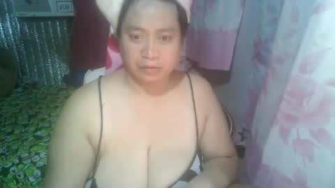 Snapshot of miss_v0lcan0 chatting on October 7, 10:34 am miss v0lcan0 online show from October 7, 10:34 am