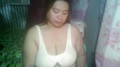 Snapshot of miss_v0lcan0 chatting on October 12, 1:48 am miss v0lcan0 online show from October 12, 1:48 am