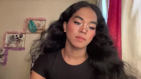 miss_veron_xoxo online show from December 4, 7:06 am