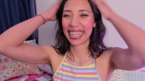 Miss Veronica online show from November 12, 2:06 pm