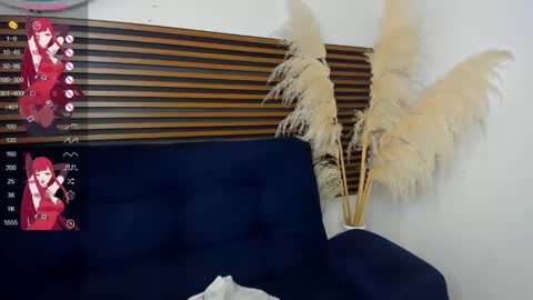 Snapshot of missangeldust chatting on January 19, 3:32 pm missangeldust online show from January 19, 3:32 pm