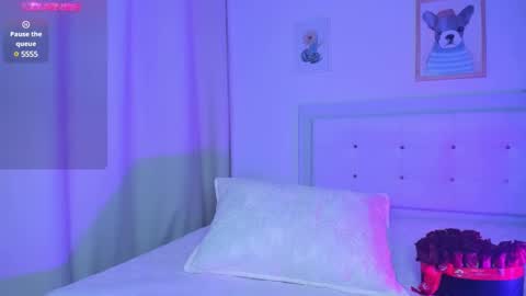 Snapshot of missangeldust chatting on February 13, 12:11 pm missangeldust online show from February 13, 12:11 pm