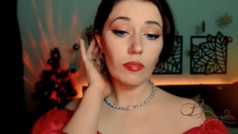 Snapshot of missbeverlymills chatting on January 4, 6:19 pm The divine Beverly online show from January 4, 6:19 pm