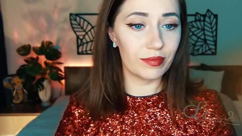 Snapshot of missbeverlymills chatting on January 15, 10:27 am The divine Beverly online show from January 15, 10:27 am