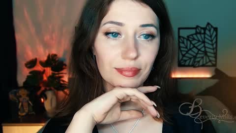 Snapshot of missbeverlymills chatting on January 25, 9:57 pm The divine Beverly online show from January 25, 9:57 pm