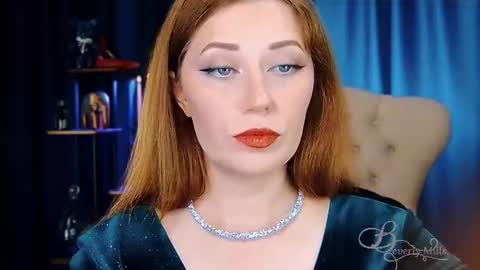 Snapshot of missbeverlymills chatting on July 19, 9:13 am The divine Beverly online show from July 19, 9:13 am