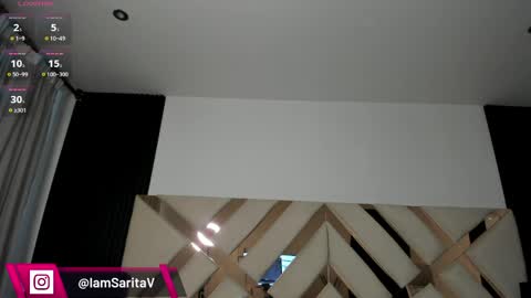 Snapshot of missbrasil_ chatting on April 27, 12:03 pm Sara Vanegas online show from April 27, 12:03 pm