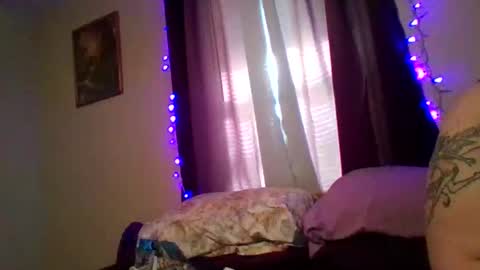 MissCannaSmokes online show from February 1, 6:17 pm