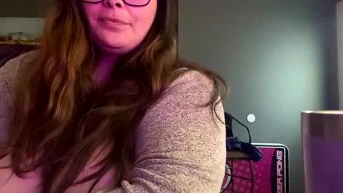 Snapshot of misschampagnecheeks chatting on February 25, 4:53 pm Karlie online show from February 25, 4:53 pm